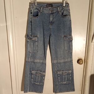 Woman's jeans cargo jeans. Blue extra stretch on the waist.  good stretch.